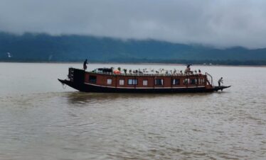 Himadri House Boat