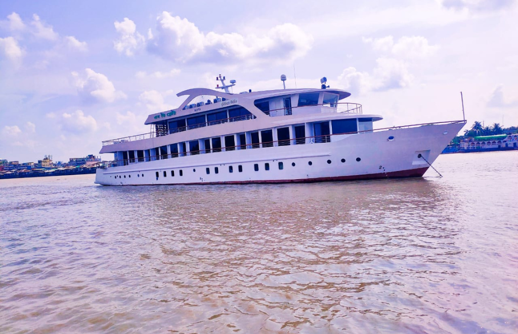 MV Glory
